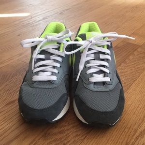 Nike Air Max 1 grey/green- youth size 5